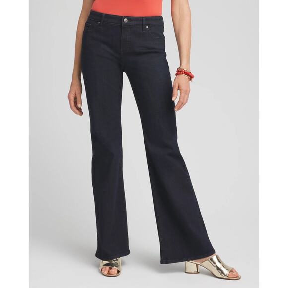 NWT Chico’s So Slimming Girlfriend Flare Jeans Size 25, Small - Picture 1 of 8